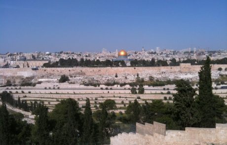 Psalm 125:2 – The Mountains Surrounding Jerusalem